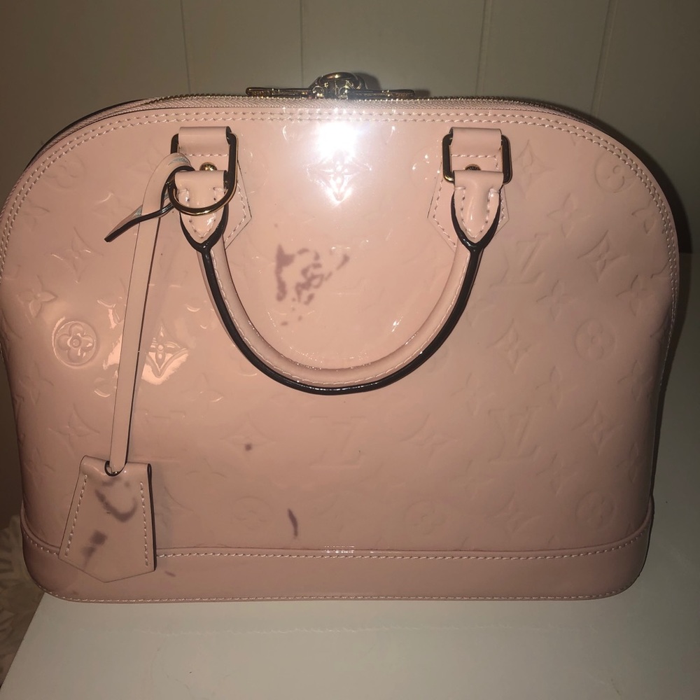 Louis Vuitton Alma purse